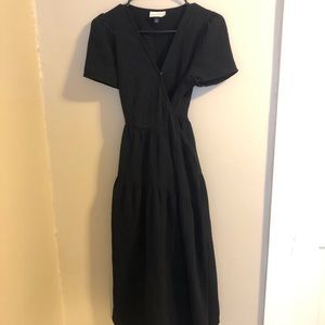 Black Universal Thread Midi Dress